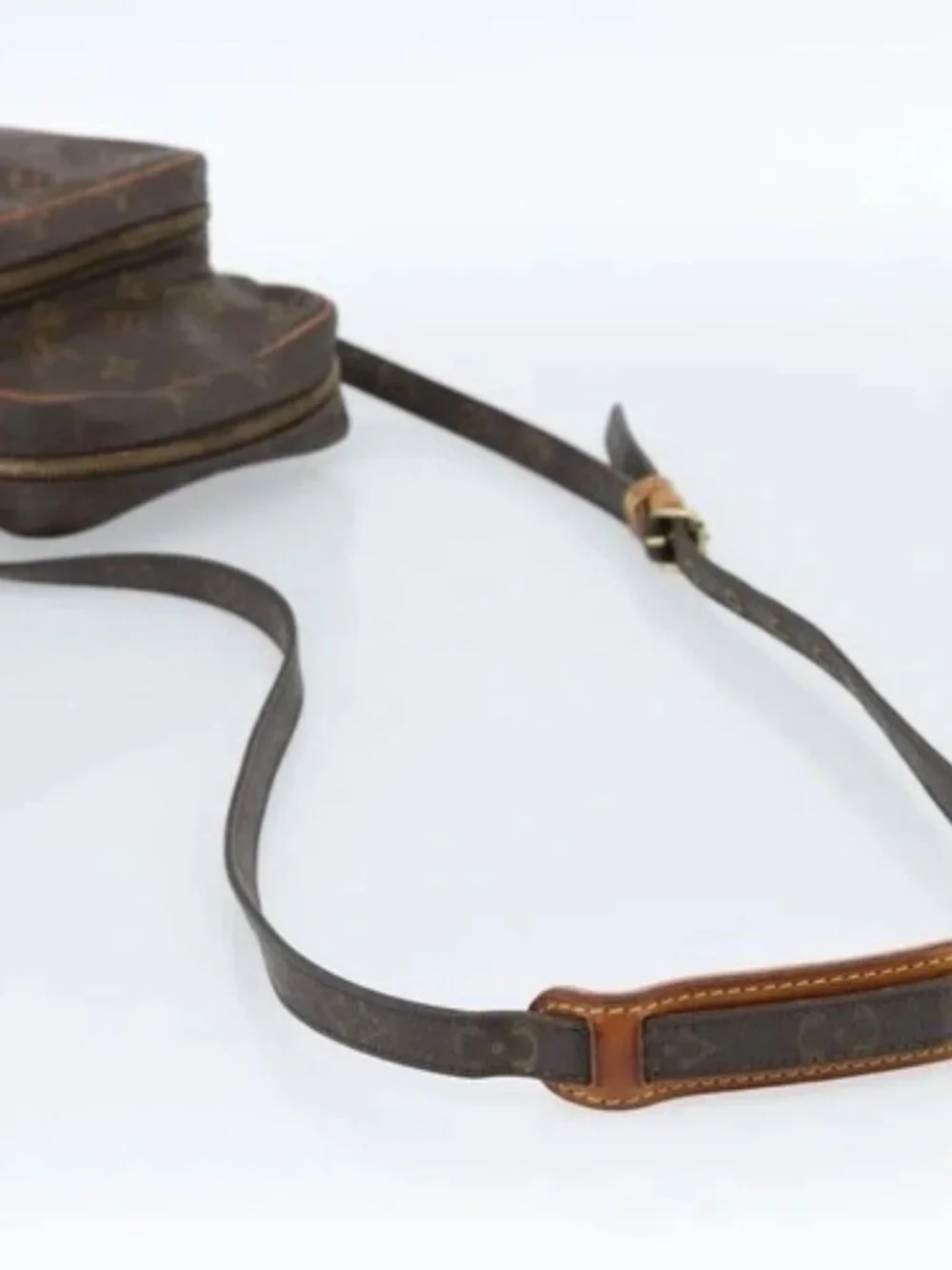 LOUIS VUITTON Monogram Amazon Shoulder Bag M45236 LV Auth BA13401